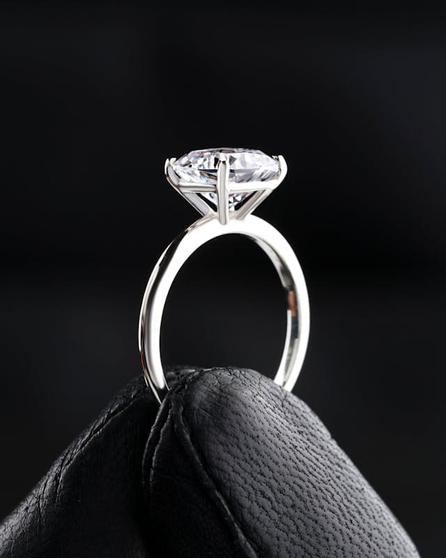 Diamond Ring image